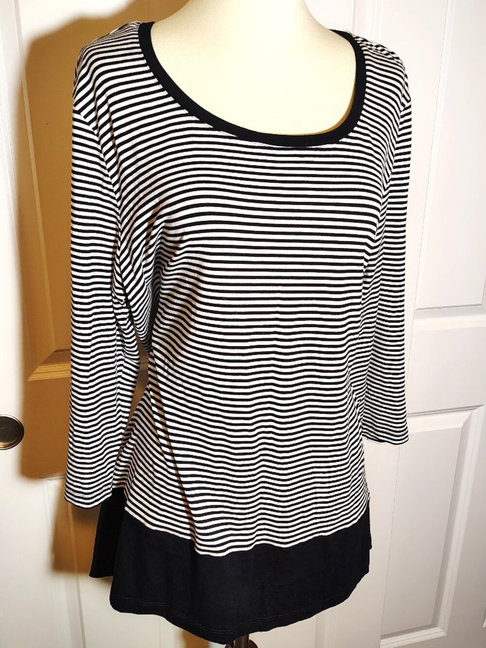 Chico's Tunic Tee Top Blouse Women Size 2 Striped High Low Shark Bite Preppy NWT